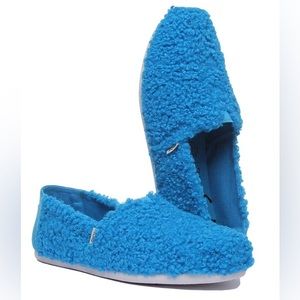 NEW Toms Sesame Street Cookie MonsterFaux Shearling Size 9.5